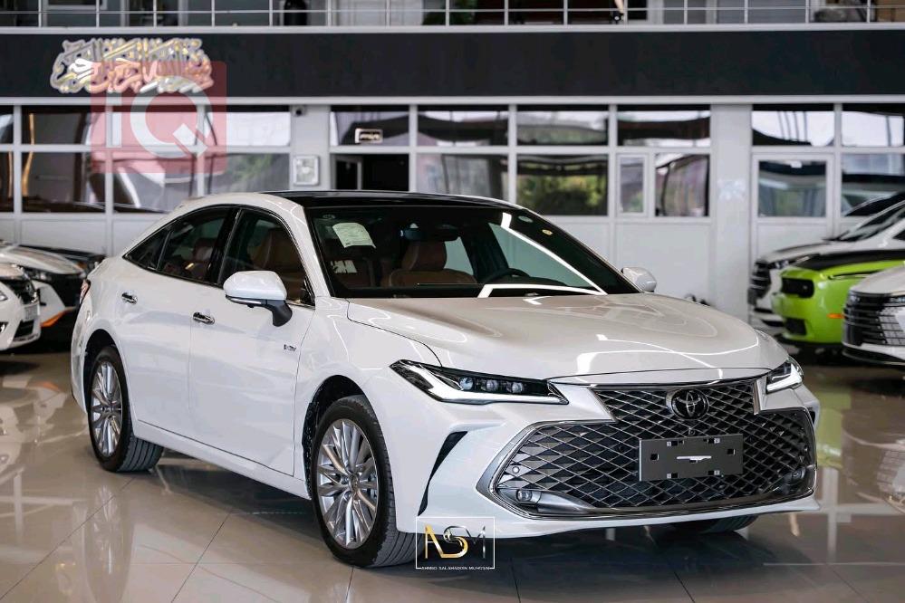 تۆیۆتا ئەڤەلۆن